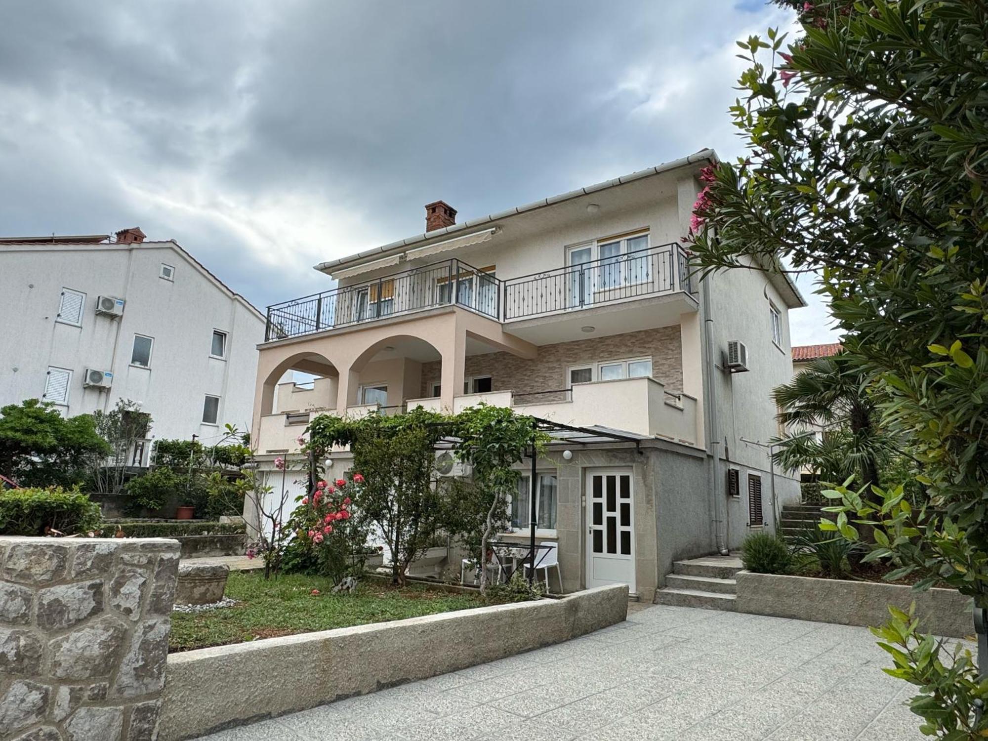 Apartment Dida Krk Town Exteriér fotografie